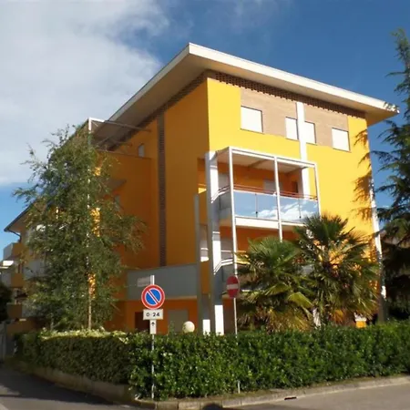 Spacious For Families Close To The *